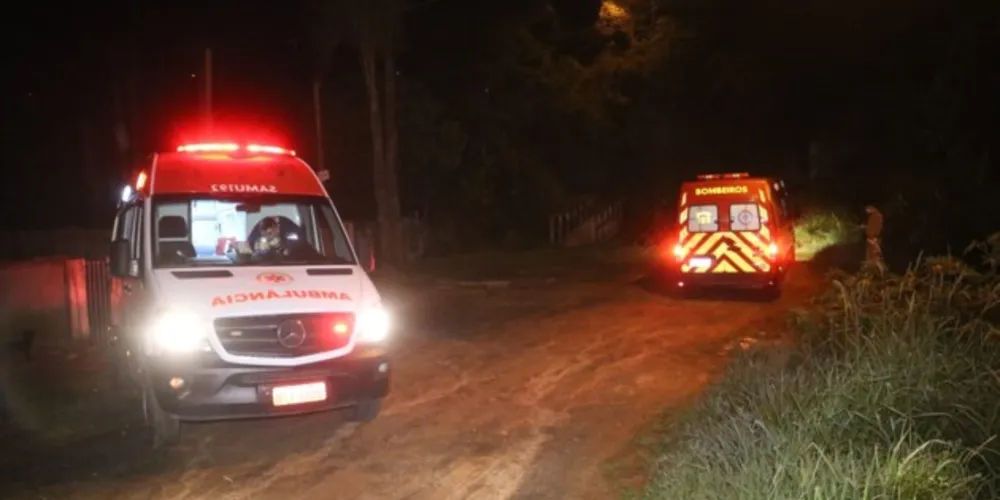 Corpo de Bombeiros e Samu foram acionados para prestarem os atendimentos iniciais