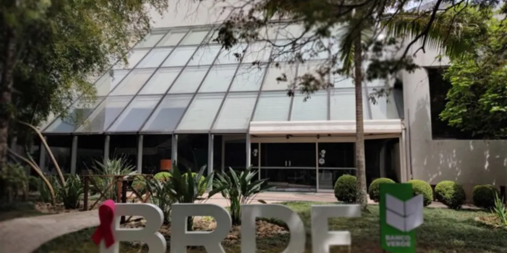 Mais informações podem ser obtidas pelo WhatsApp (41) 99234-4575