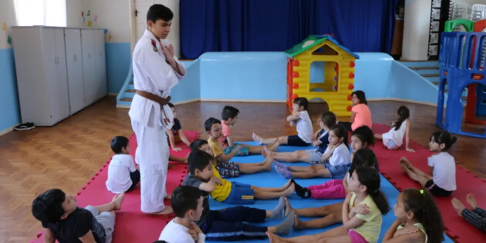 Prefeitura leva judô a todos os alunos dos CMEIS