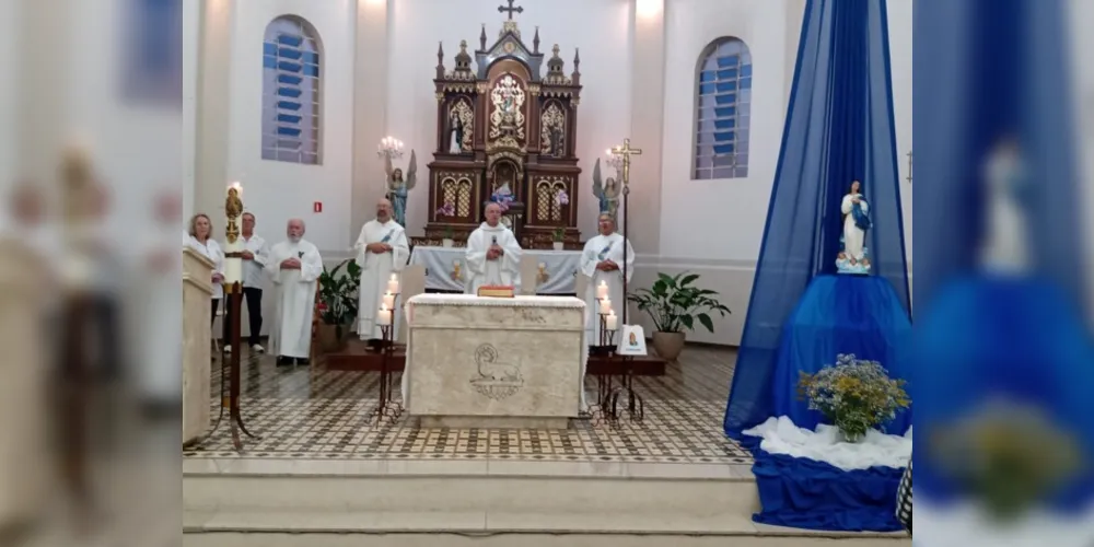 A festa da Imaculada Conceição integra a lista dos dias santos da Igreja, ou seja, dia em que todos os católicos têm a obrigação de participar da Santa Missa.