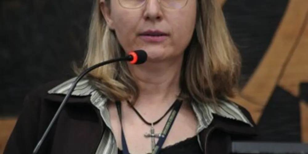 Josi do Coletivo (Psol) durante a Sessão Ordinária desta quarta-feira (19), na Câmara Municipal.