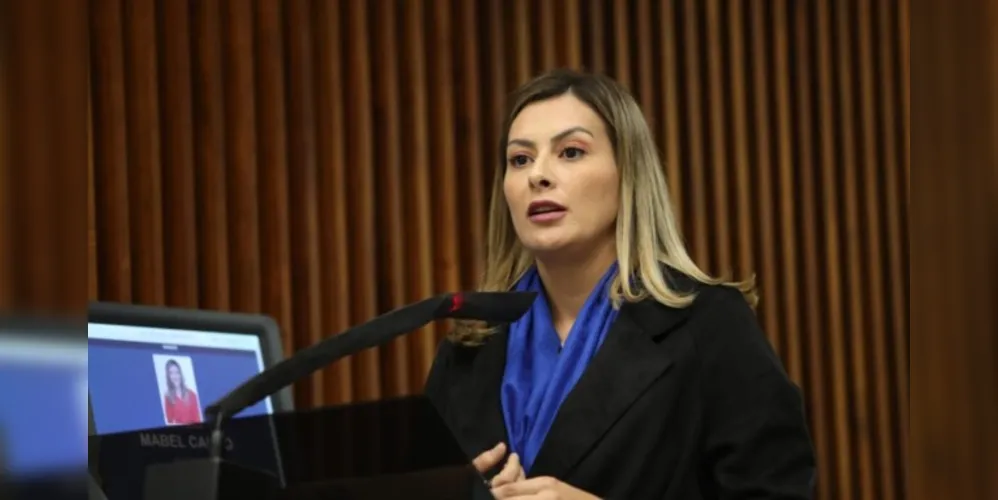 Mabel Canto (PSDB) na tribuna da Alep.