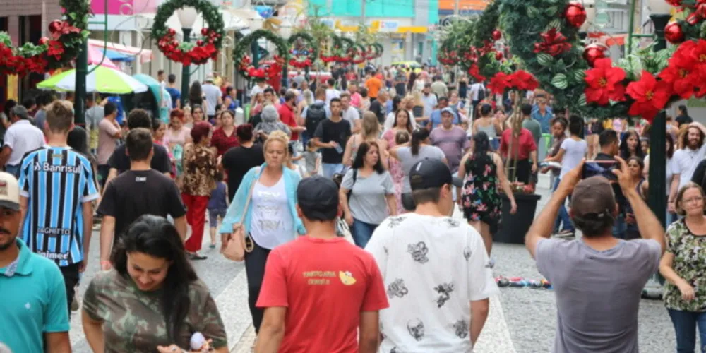Segundo a Fecomércio-PR, o Natal é a principal data do varejo nacional