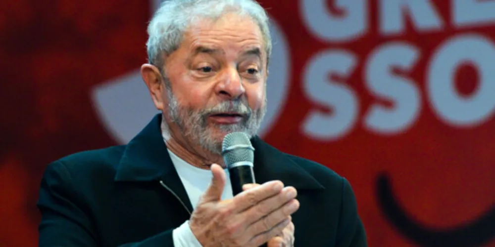 Lula, presidente eleito, tomará posse no dia 1º de janeiro
