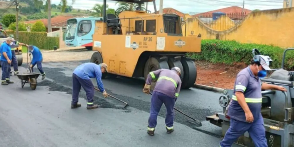 Os investimentos em todas as obras somam cerca de R$ 283 mil por parte da Prefeitura e outros R$ 189,3 mil investidos pelos moradores.