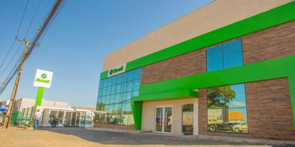 Com a inauguração da nova agência no bairro Sabará, a cooperativa fortalece o relacionamento com os associados