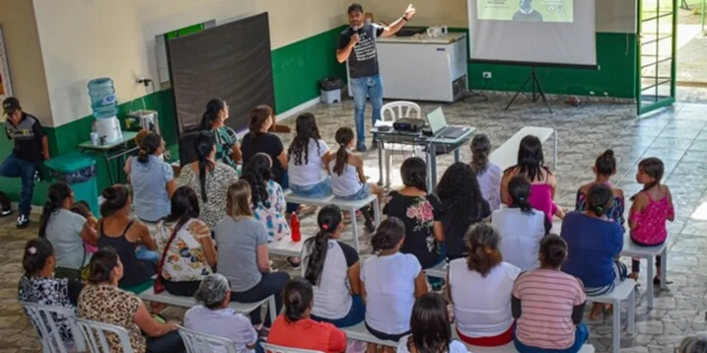 Palestras educativas ocorreram no Centro de Convivência do Primavera