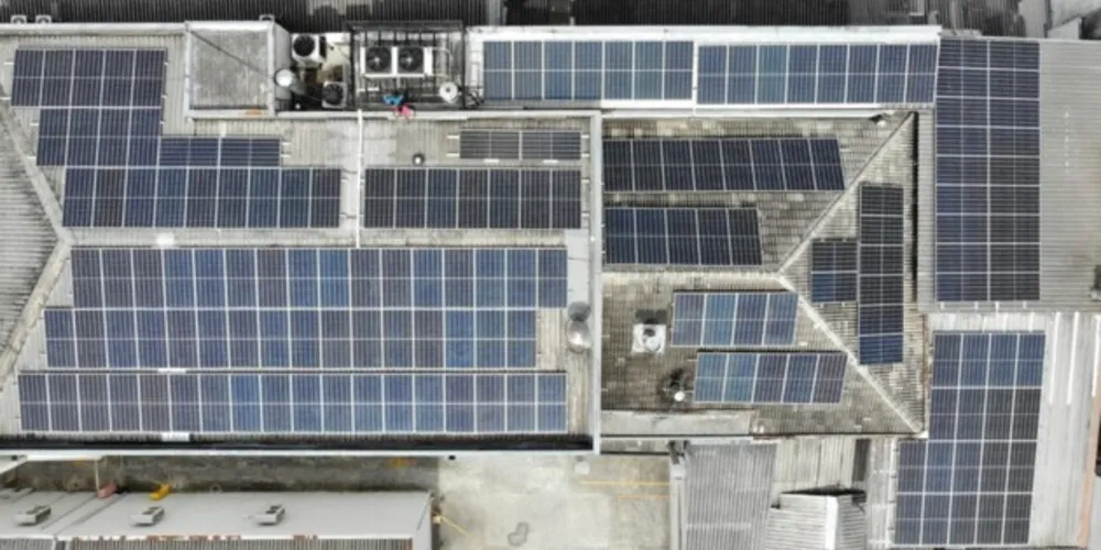 As vantagens da energia solar têm levado empresas e investidores a rever sua matriz energética