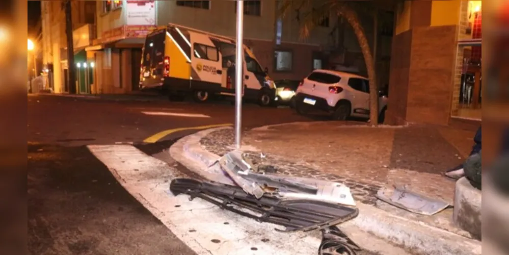 Acidente foi na esquina entre as ruas Julio de Castilhos e 'Avenida München'