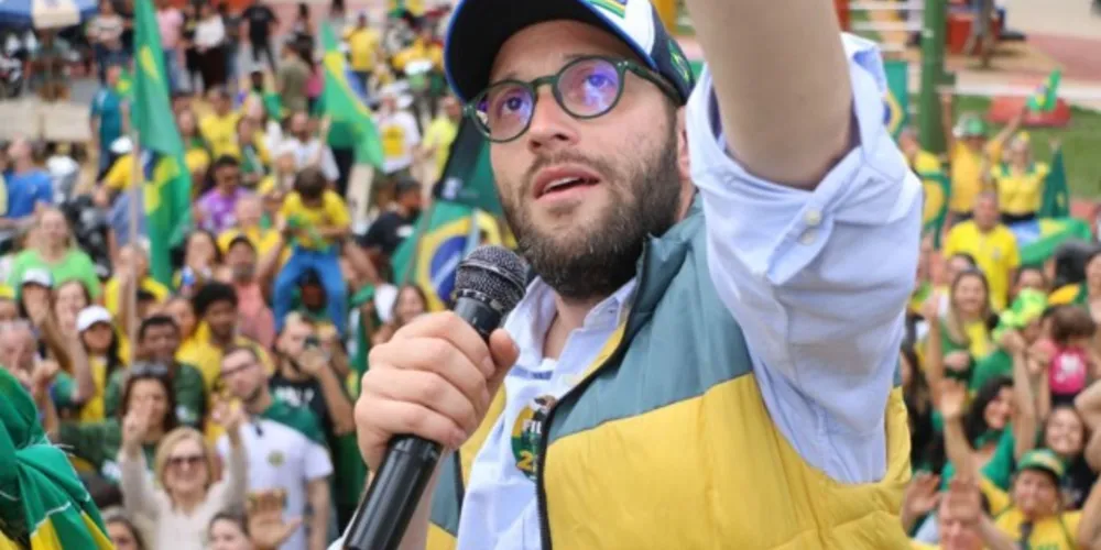 Filipe Barros em campanha.