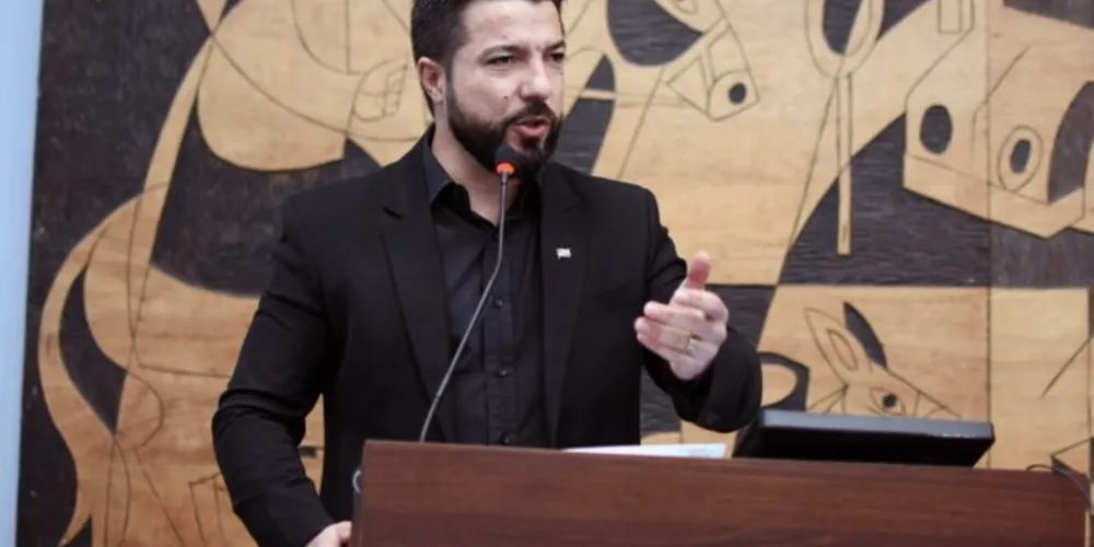 Parlamentar da Câmara Municipal de Ponta Grossa, Leandro Bianco (Republicanos)