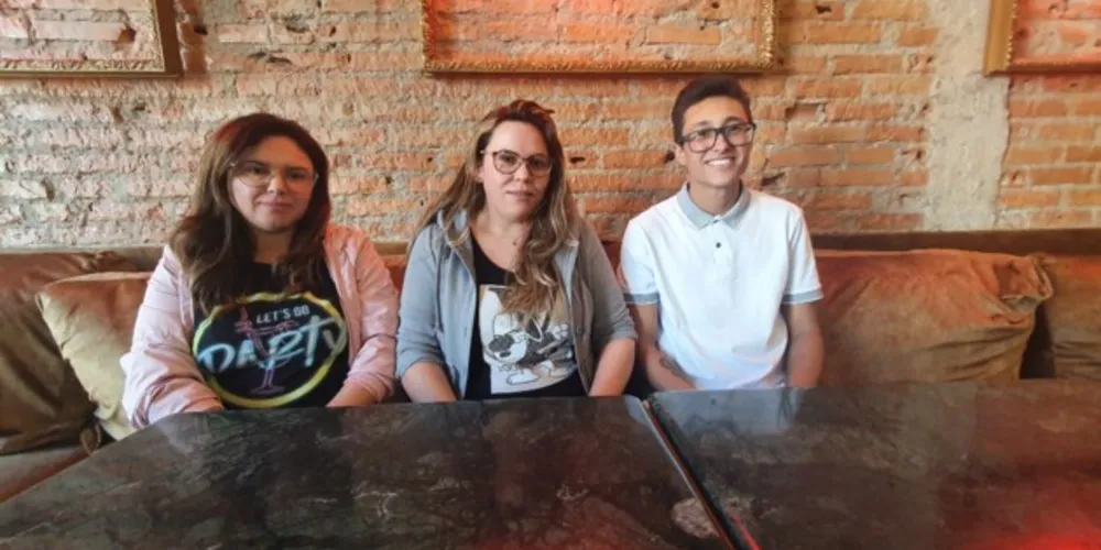 nfinity Stone trabalha com mármores e granito nacional e importados (42) 3225-3055