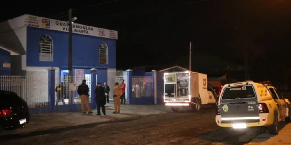 Após ser atingida, a vítima buscou ajuda na Igreja, mas não resistiu aos ferimentos