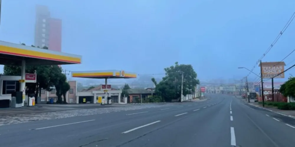 Serviços de reparação ocorrem na avenida Visconde de Mauá