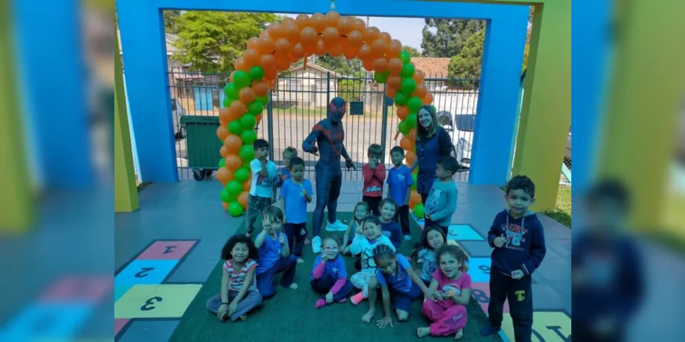 Alunos participaram de atividades lúdicas, recreativas e culturais durante toda a semana em Ponta Grossa