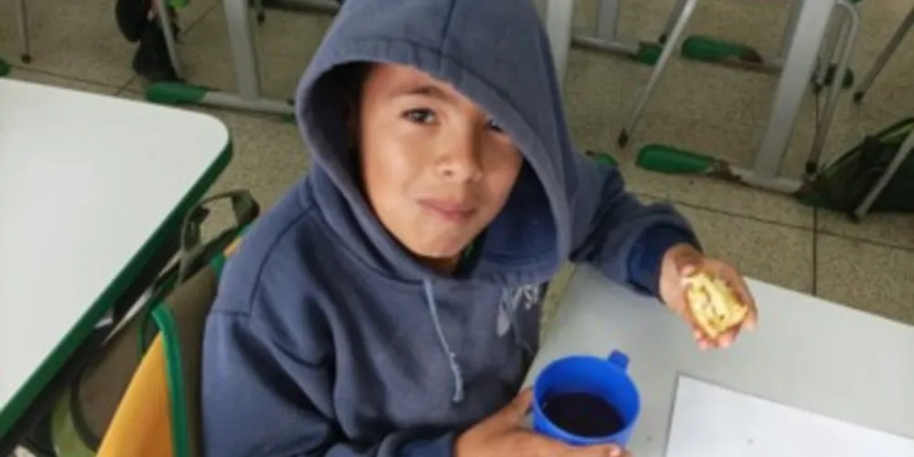 Alunos puderam degustar um saboroso lanche junto ao tema