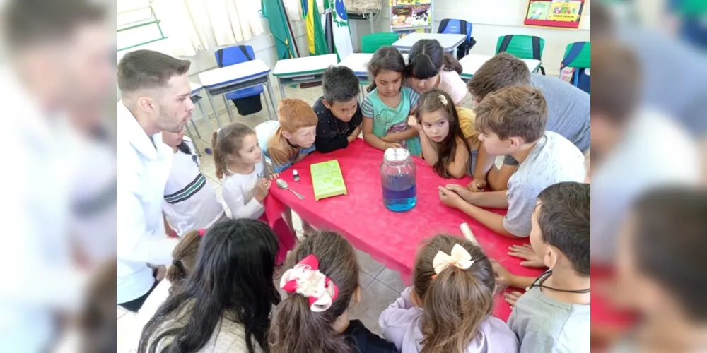 Aprendizado, unido à diversão e curiosidade, propiciou momento único para alunos