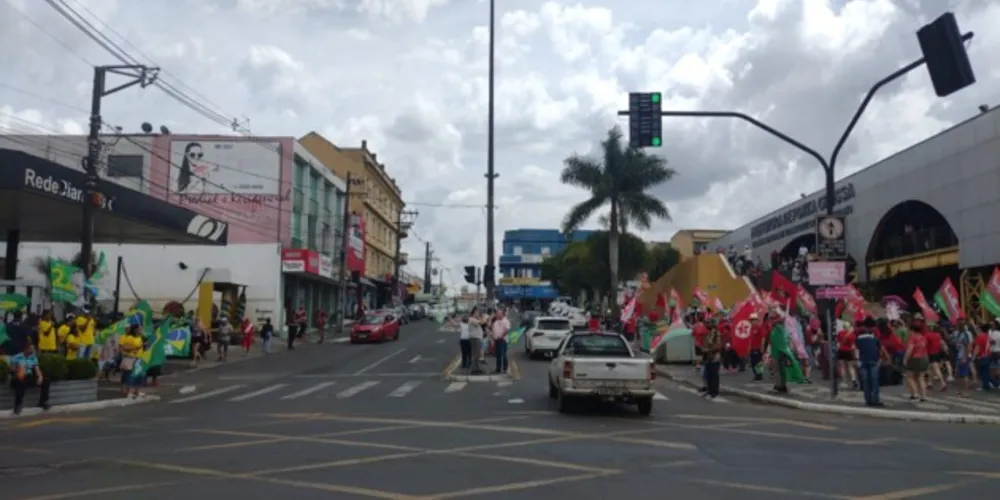Atos das campanhas acabaram se encontrado na região central da cidade