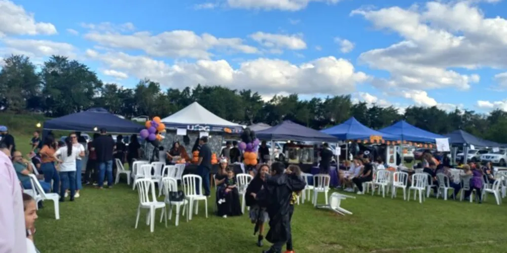 O evento foi realizado na Associação Cultural e Esportiva Nipo-Brasileira de Ponta Grossa