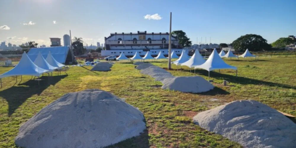 A programação vai reunir em um mesmo local várias 'estruturas' natalinas