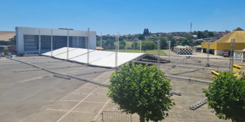 Festa Nacional do Chope Escuro acontece de 25 de novembro a 03 de dezembro no Centro de Eventos de Ponta Grossa