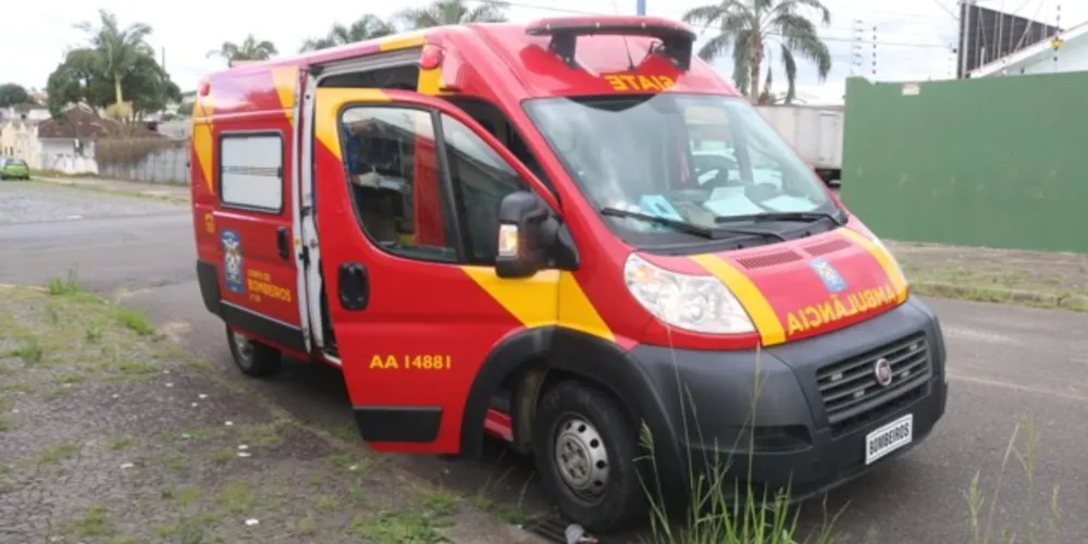 Rapaz foi socorrido pelo Corpo de Bombeiros (Siate), mas recusou encaminhamento ao hospital