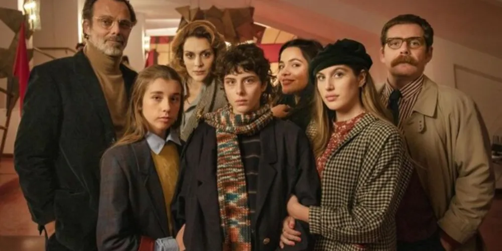 Esta não é a primeira obra de Ferrante a ser adaptada para a TV. A HBO lançou, em 2018, a série 'A Amiga Genial', baseada em quatro romances da autora