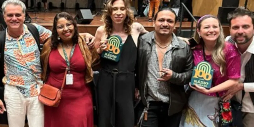 erimônia de premiação do Festival de Música 100 anos de Rádio aconteceu no Rio de Janeiro