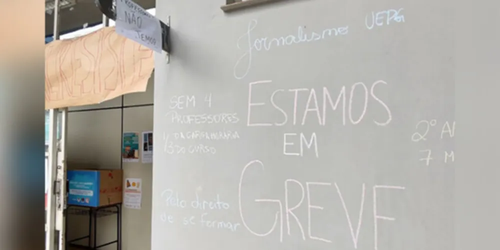 UEPG informou que a chefia do departamento de jornalismo abdicou de realizar processo seletivo para professores