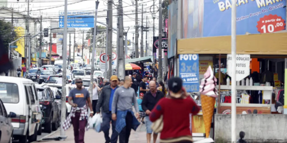 O bom cenário também está sendo estimulado pelo pagamento do 13º terceiro salário
