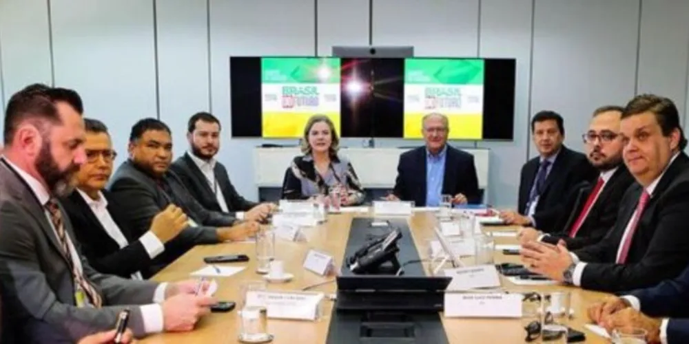 Equipe de transição do governo eleito deve propor a revogação dos decretos editados pelo presidente Jair Bolsonaro