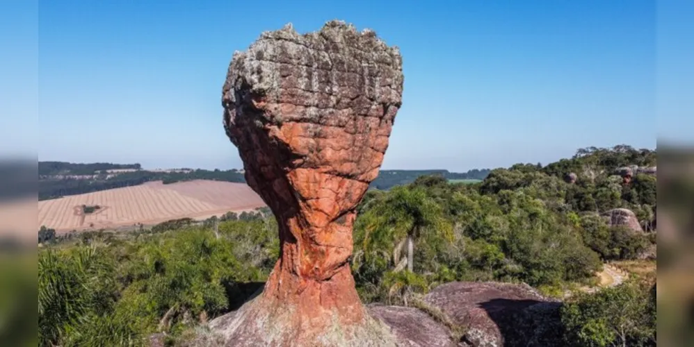 O Parque Estadual de Vila Velha fica localizado em Ponta Grossa