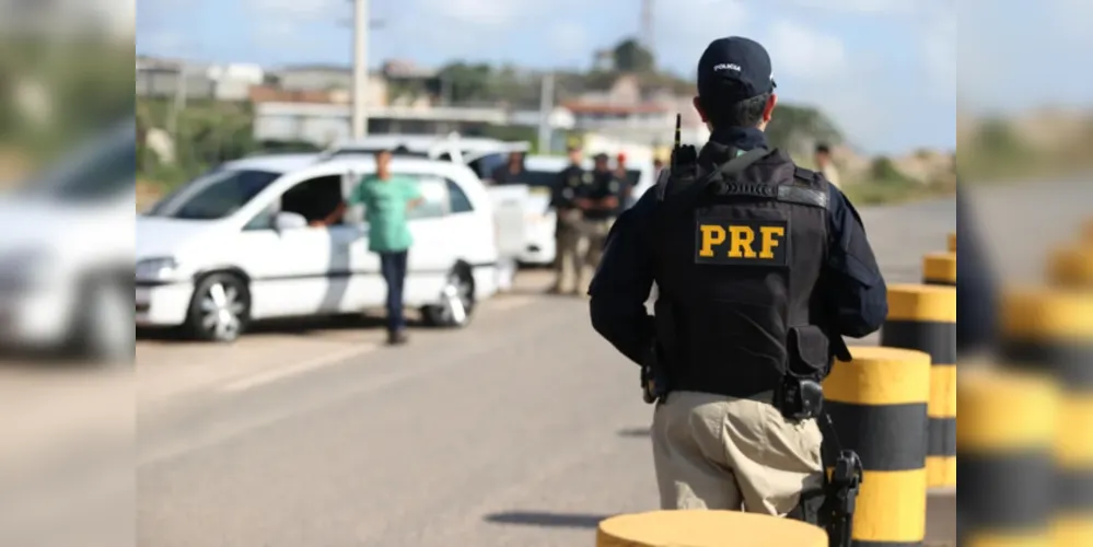 Relatos apontam que eleitores estariam tendo dificuldades em se deslocar por conta de ações da PRF