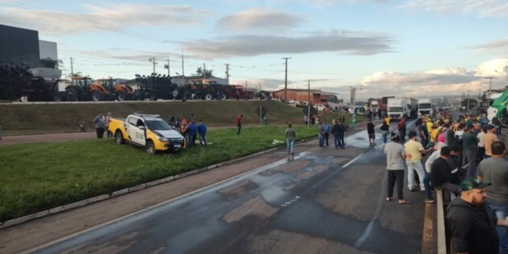 Rodovia PRC-373, na região dos Los Angeles em Ponta Grossa, segue interditada