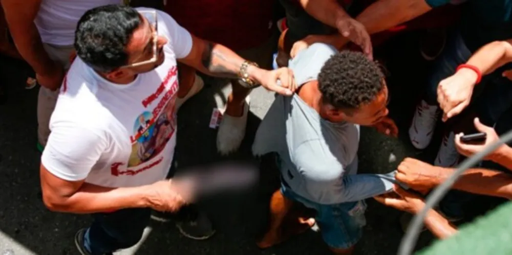 O candidato à Presidência, Luiz Inácio Lula da Silva, cumpre agenda de campanha em Pernambuco nesta sexta-feira