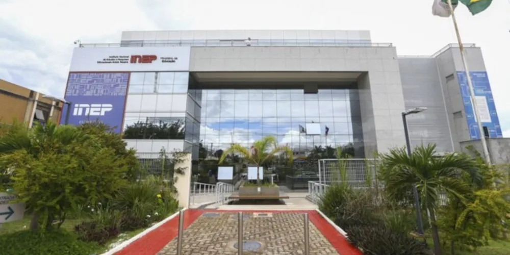 Instituto Nacional de Estudos e Pesquisas Educacionais Anísio Teixeira (Inep) divulga hoje (23), às 18h, os gabaritos