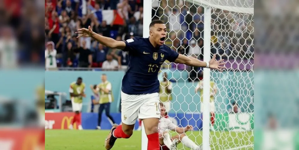 Kylian Mbappé se tornou o segundo maior artilheiro do país em Copas do Mundo