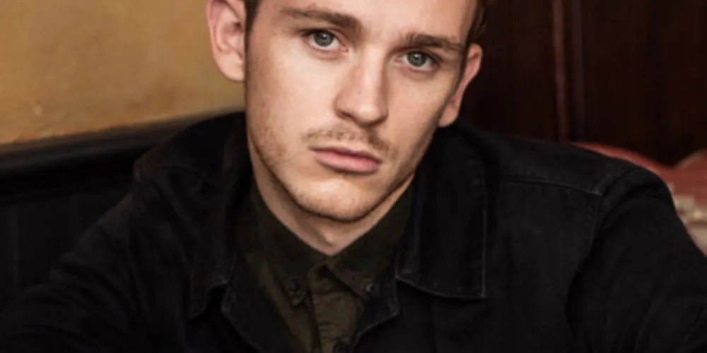 Harry Lawtey ficou conhecido pela série 'Industry'