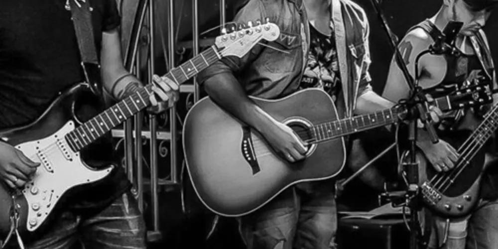 O grupo ‘Macacofonic’s se apresenta nesta sexta-feira no Baviera