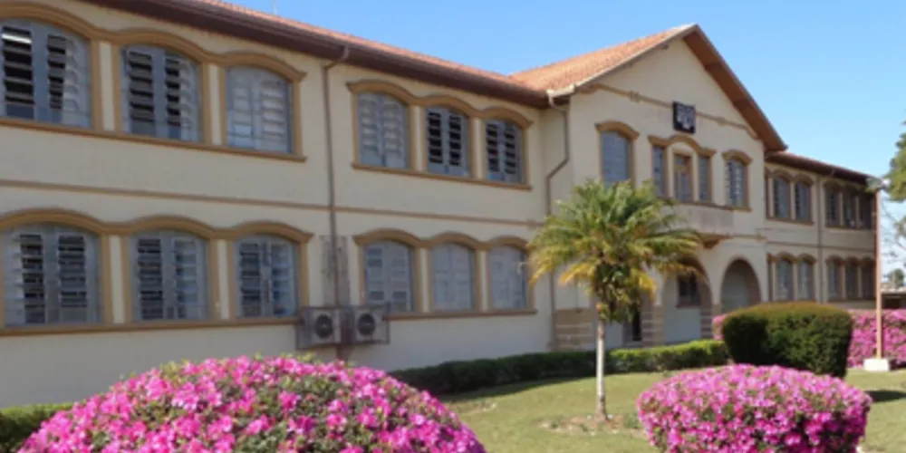 Colégio Meneleu, no Jardim Carvalho, fará palestra para apresentar os cursos