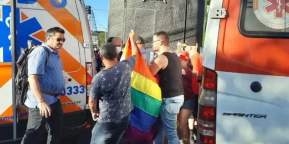 O corpo foi encaminhado ao Instituto Médico Legal (IML).