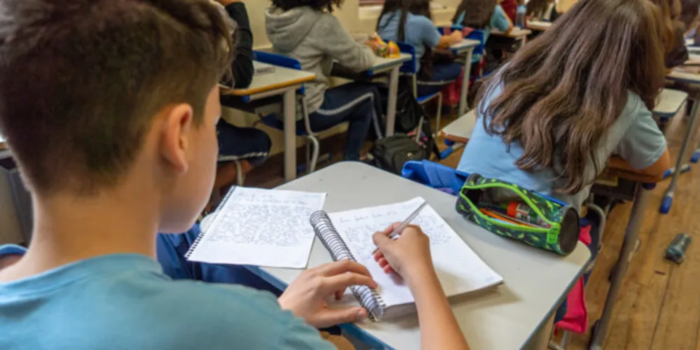 O exame, que abrange todas as disciplinas, tem o objetivo de fornecer um diagnóstico sobre o nível de aprendizado