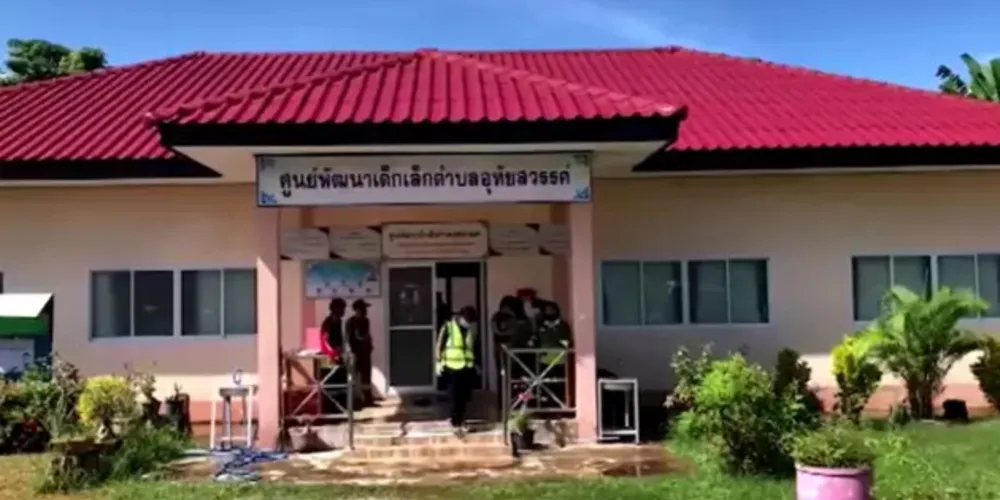 Polícia local está a procura do suspeito; primeiro-ministro, Prayuth Chan-ocha, havia alertado todas as agências para prendê-lo