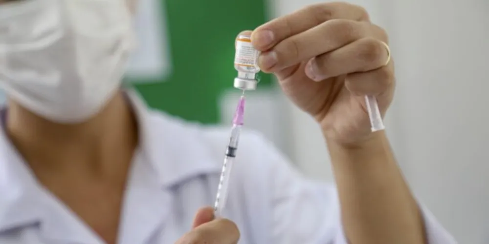 Neste momento, somente crianças de 6 meses a dois anos, com comorbidades, devem receber imunizante