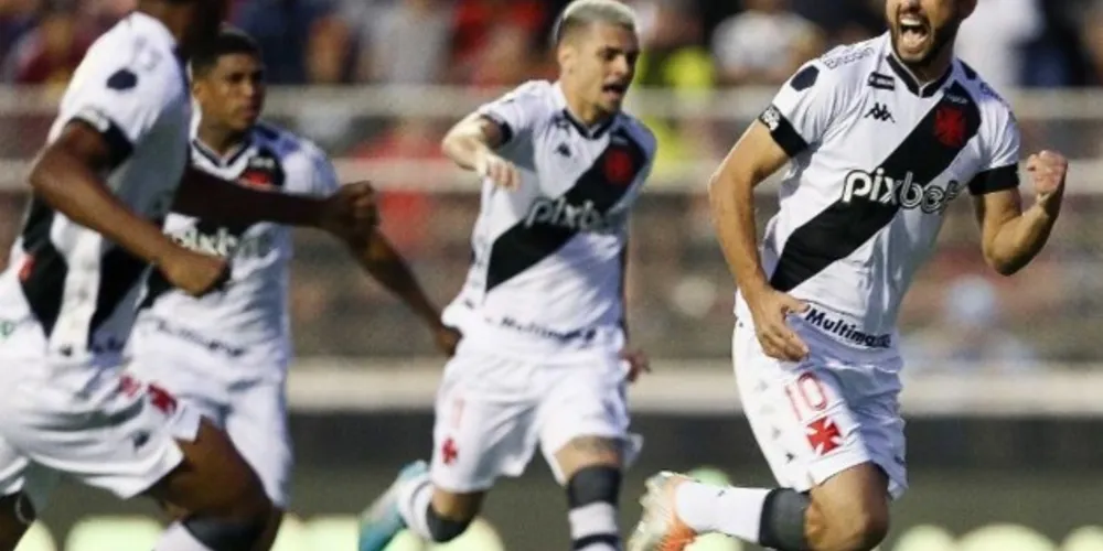 O gol vascaíno foi marcado por Nenê, ainda nos primeiros minutos do jogo