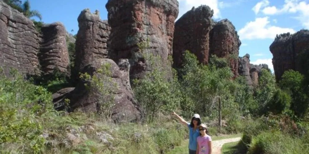 Nos dias 12 e 15 de outubro, crianças e adultos poderão participar de brincadeiras tradicionais