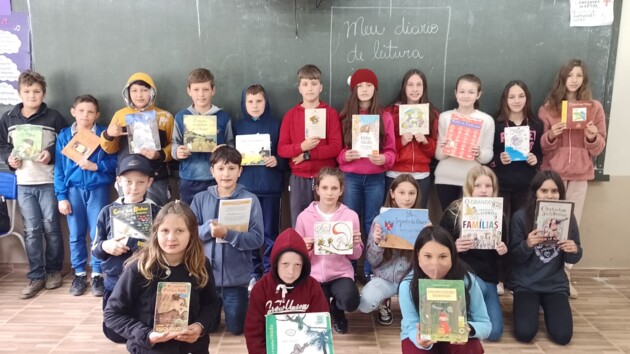 Momentos vêm oportunizando uma qualidade na leitura dos alunos