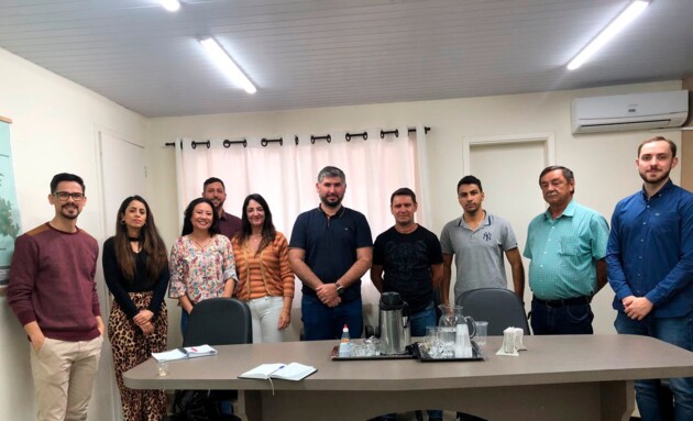 Prefeito Renan Romanichen esteve reunido com membros do Consórcio Intermunicipal Vale do Rio Jordão