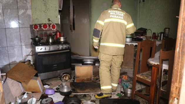 Equipes do Corpo de Bombeiros foram acionadas para realizar os atendimentos necessários