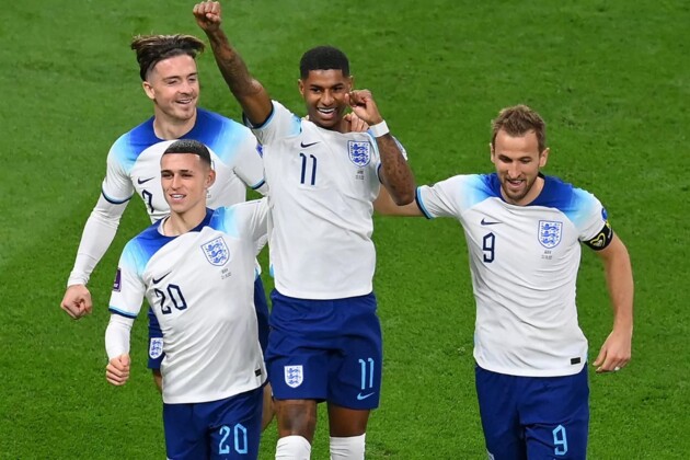 Ingleses não tiveram dificuldades para vencer a primeira partida da seleção na Copa do Mundo